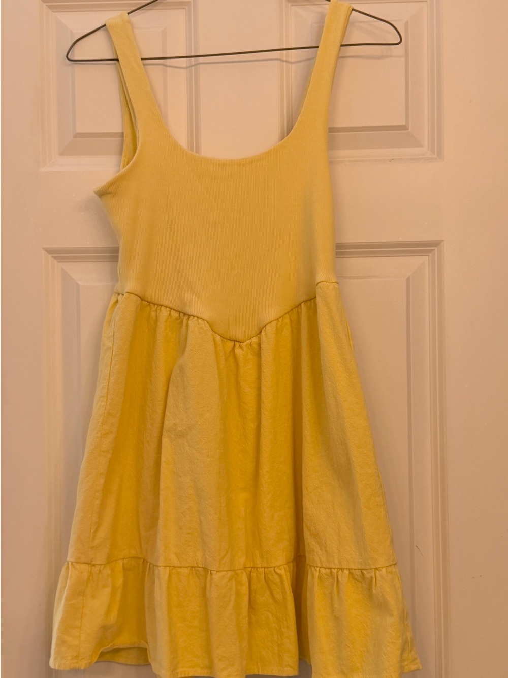 Source Unknown Yellow Sleeveless Midi Tiered Dress